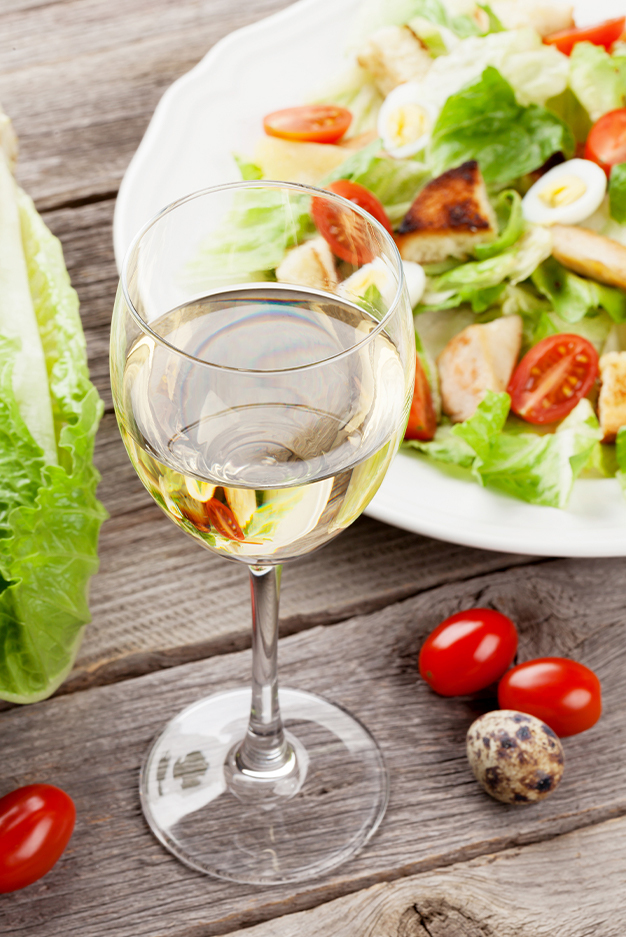 How to Pick the Best White Wine for Cooking